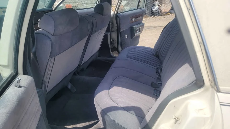 1988 Chevrolet Caprice - Image 3 of 10