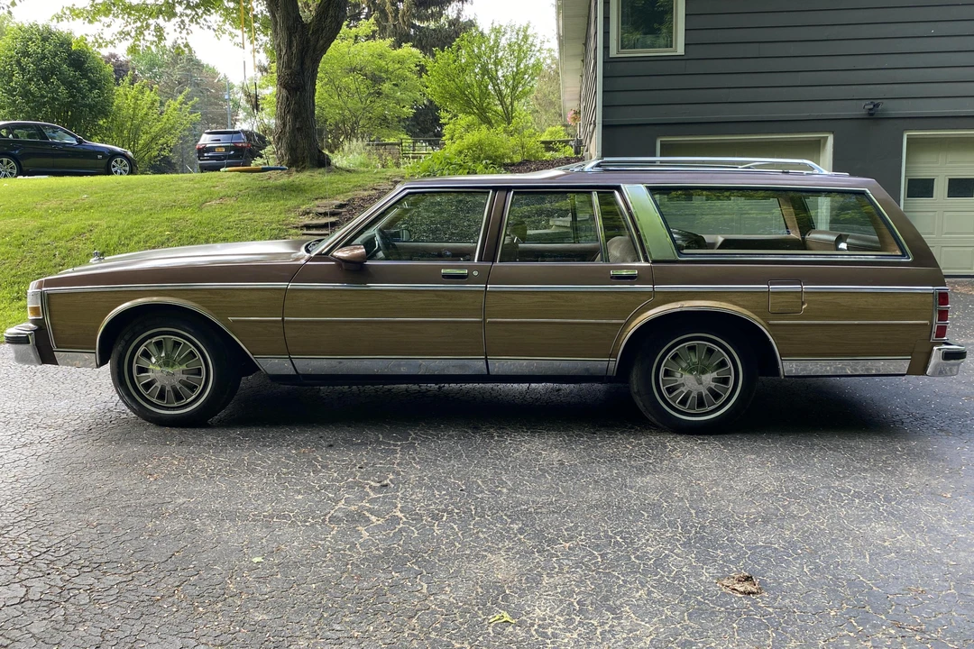 1988 Chevrolet Caprice - Image 3 of 5
