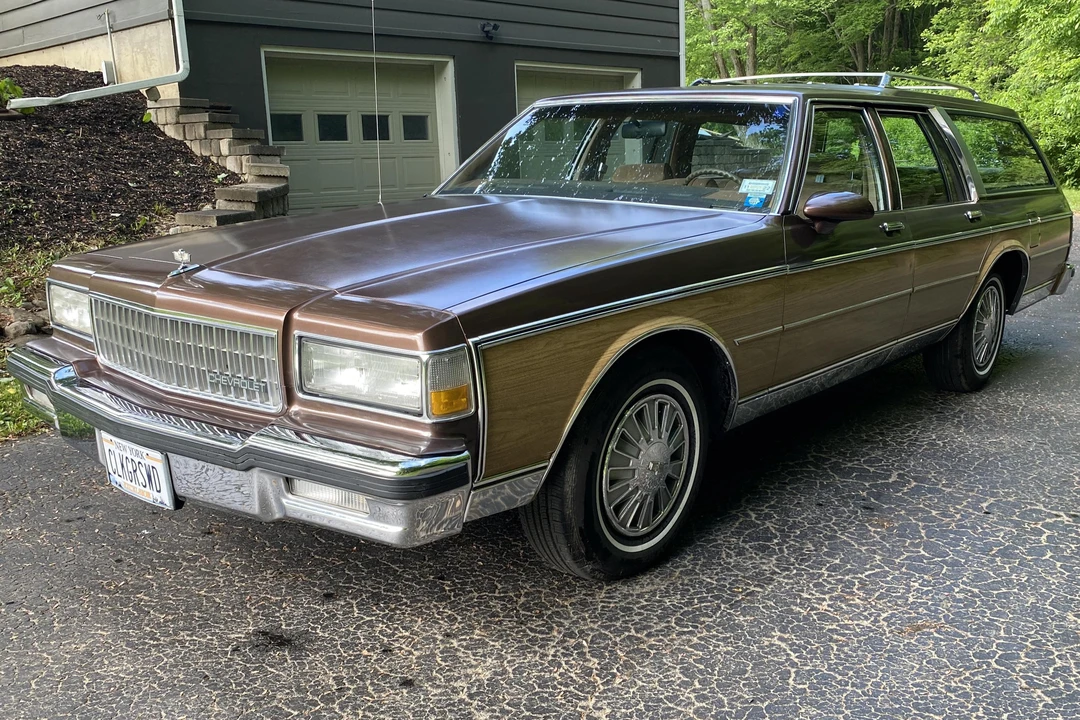 1988 Chevrolet Caprice - Image 2 of 5