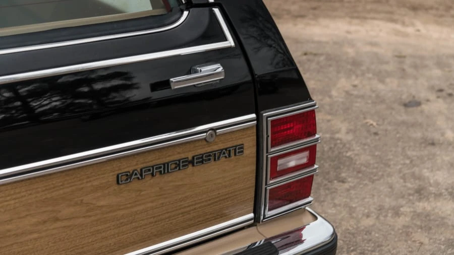 1988 Chevrolet Caprice - Image 9 of 20