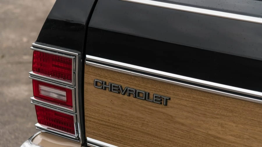 1988 Chevrolet Caprice - Image 16 of 20