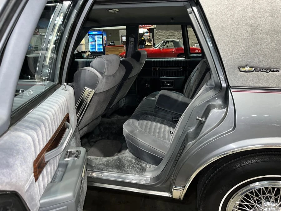 1988 Chevrolet Caprice - Image 10 of 13