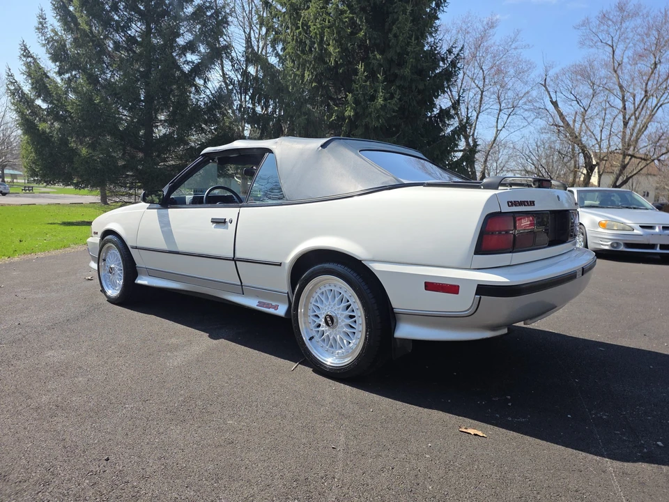 1988 Chevrolet Cavalier - Image 26 of 31