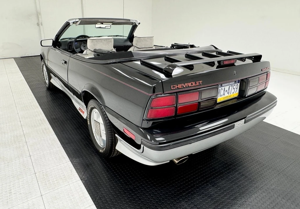 1988 Chevrolet Cavalier - Image 6 of 21