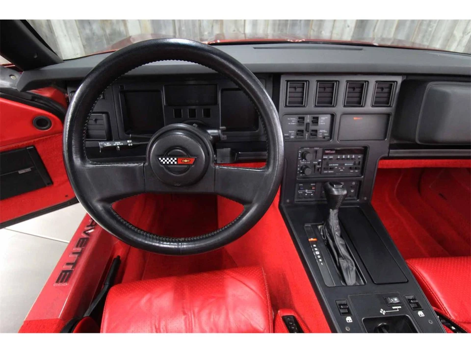 1988 Chevrolet - Image 25 of 31