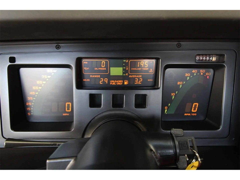 1988 Chevrolet - Image 26 of 31