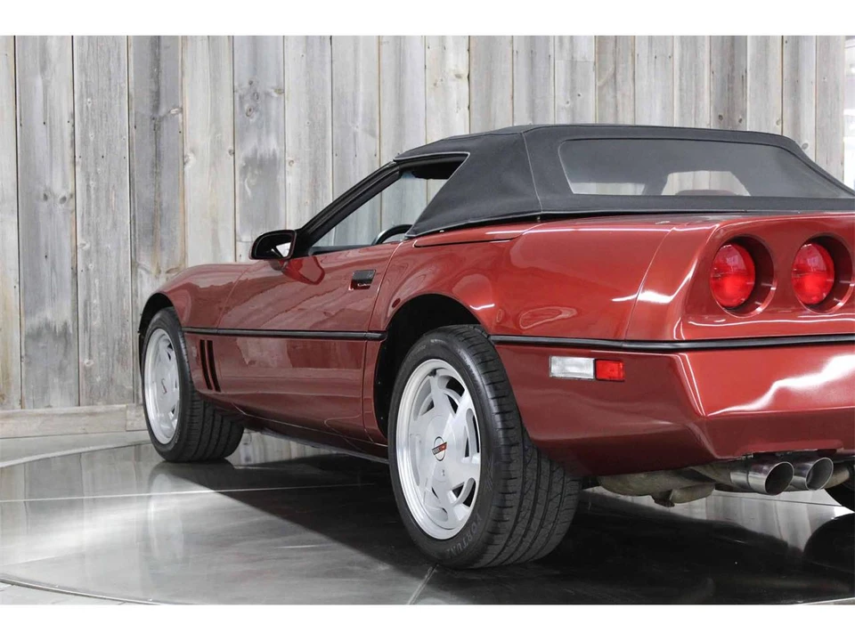 1988 Chevrolet - Image 17 of 31
