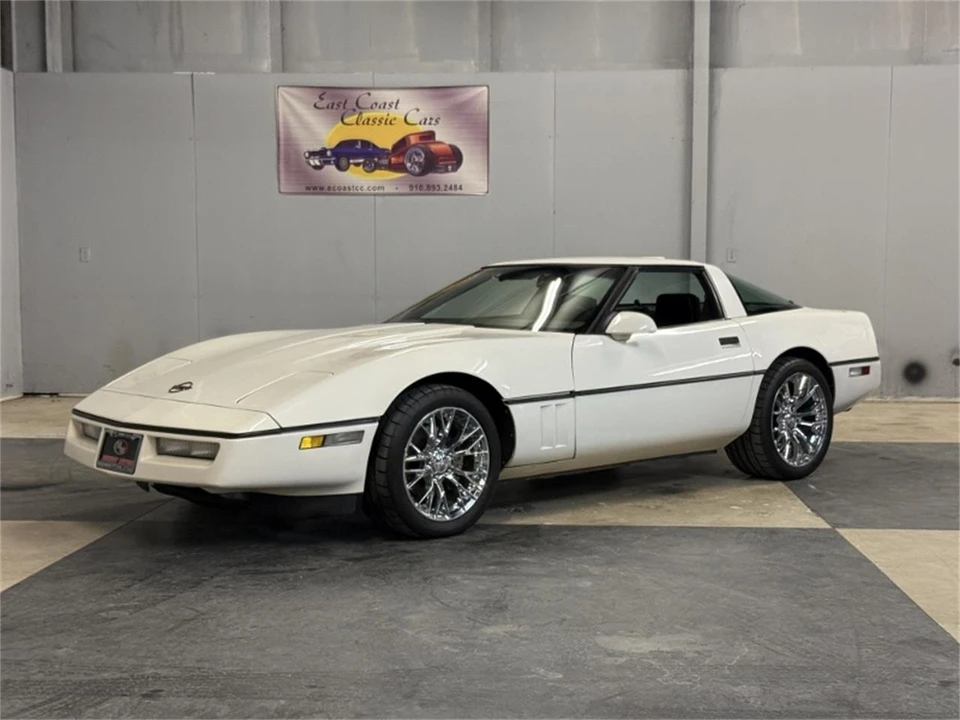 1988 Chevrolet Corvette C4 - Image 8 of 31