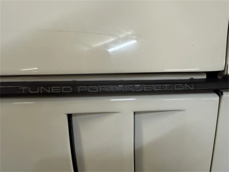 1988 Chevrolet Corvette C4 - Image 15 of 31