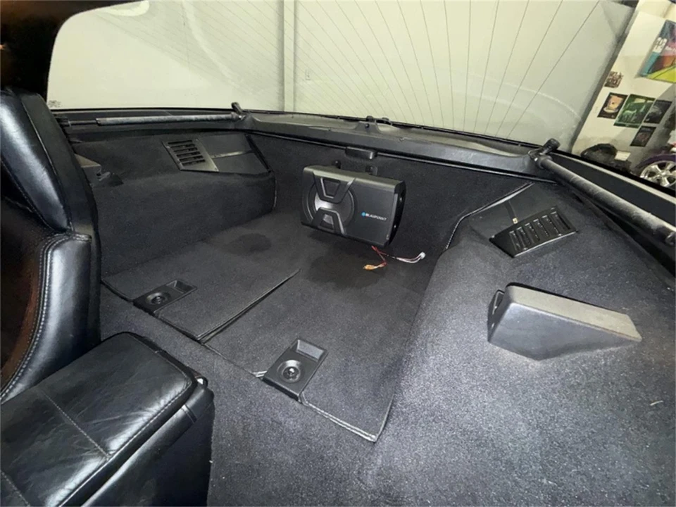 1988 Chevrolet Corvette C4 - Image 26 of 31