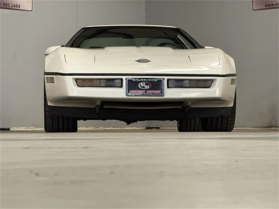 1988 Chevrolet Corvette C4 - Image 30 of 31