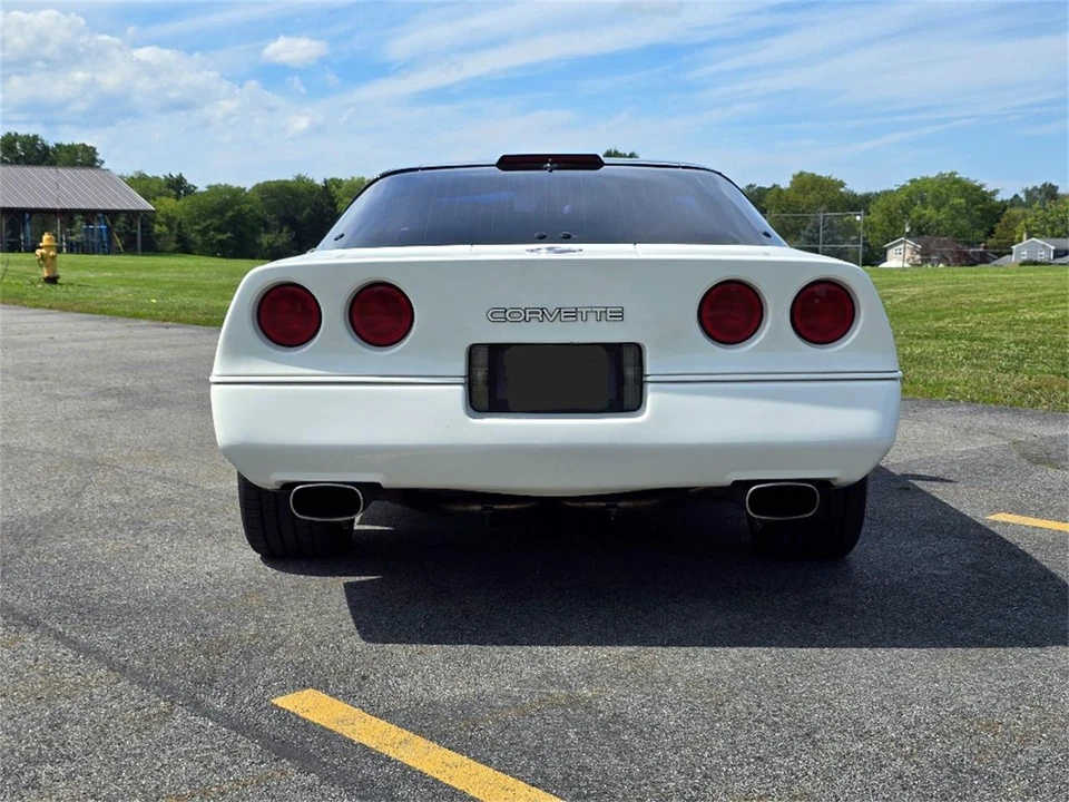1988 Chevrolet Corvette C4 - Image 9 of 31