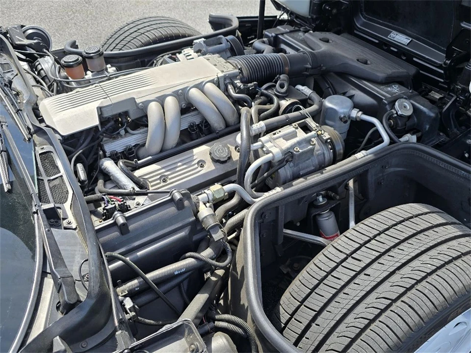 1988 Chevrolet Corvette C4 - Image 30 of 31