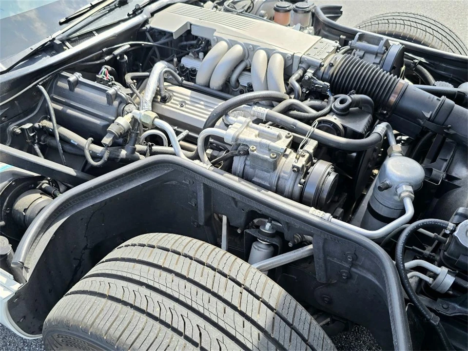 1988 Chevrolet Corvette C4 - Image 31 of 31
