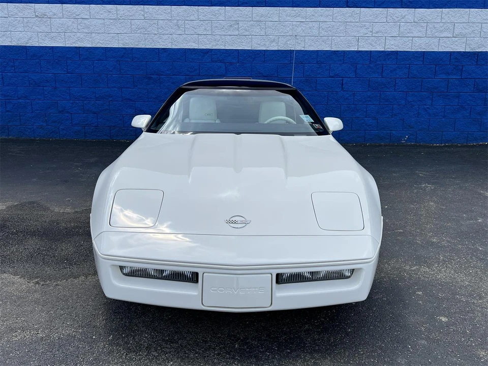 1988 Chevrolet Corvette C4 - Image 4 of 27