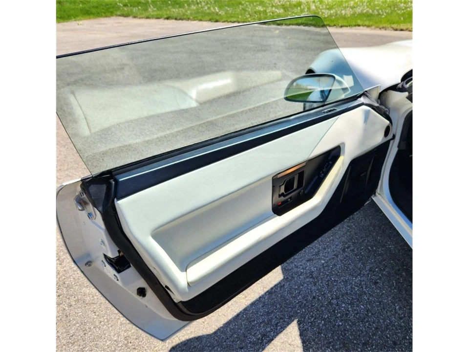 1988 Chevrolet Corvette C4 - Image 9 of 21