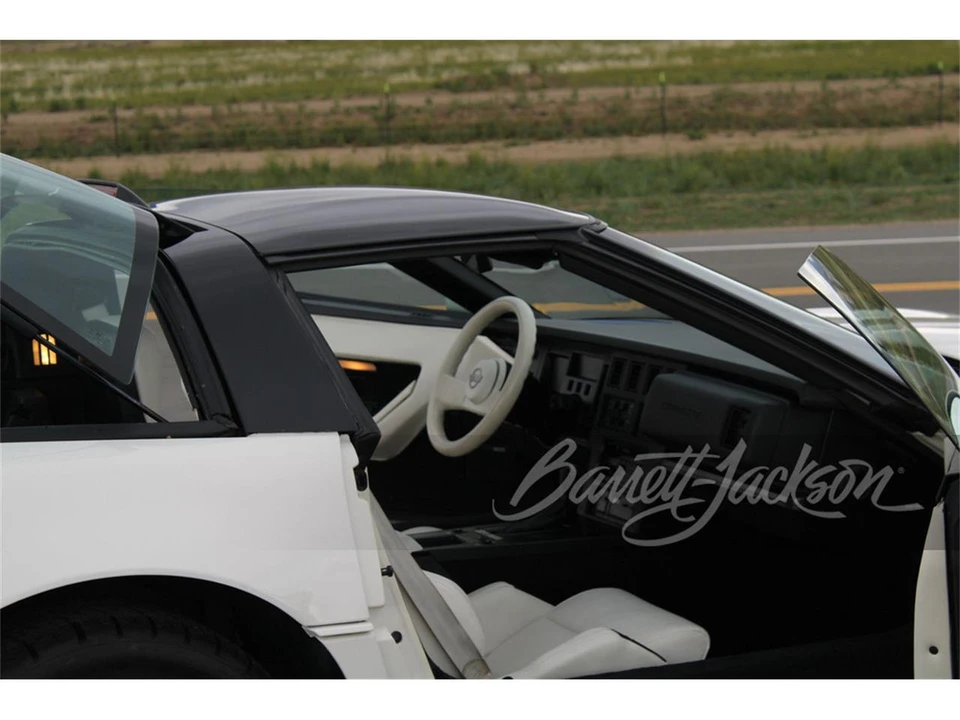 1988 Chevrolet Corvette C4 - Image 4 of 5