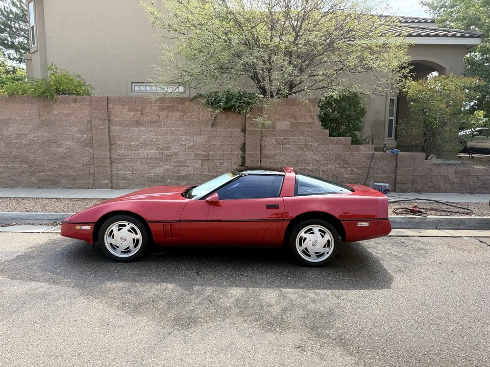 1988 Chevrolet Corvette C4 - Image 14 of 31