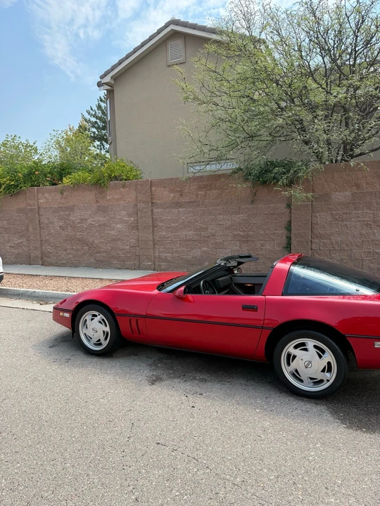 1988 Chevrolet Corvette C4 - Image 26 of 31