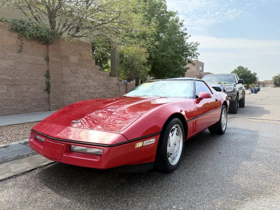 1988 Chevrolet Corvette C4 - Image 17 of 31