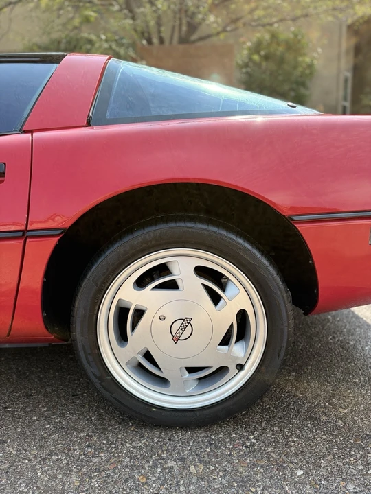 1988 Chevrolet Corvette C4 - Image 9 of 31