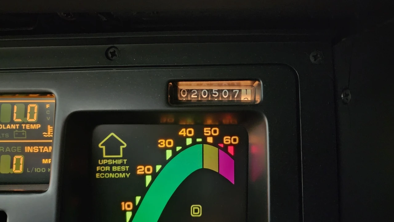 1988 Chevrolet Corvette C4 - Image 16 of 21