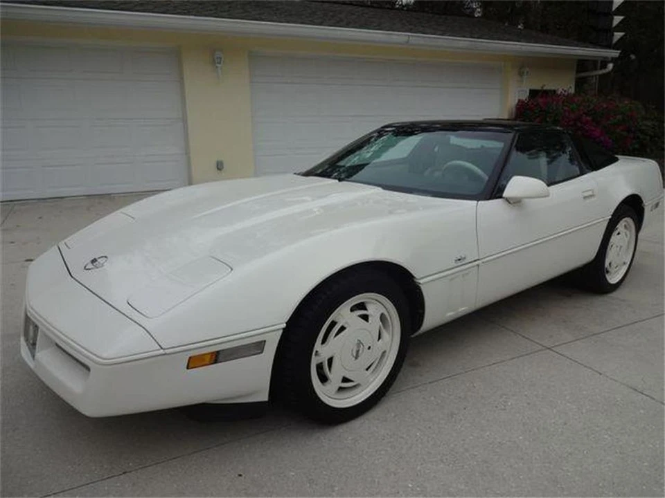 1988 Chevrolet Corvette C4 - Image 4 of 31