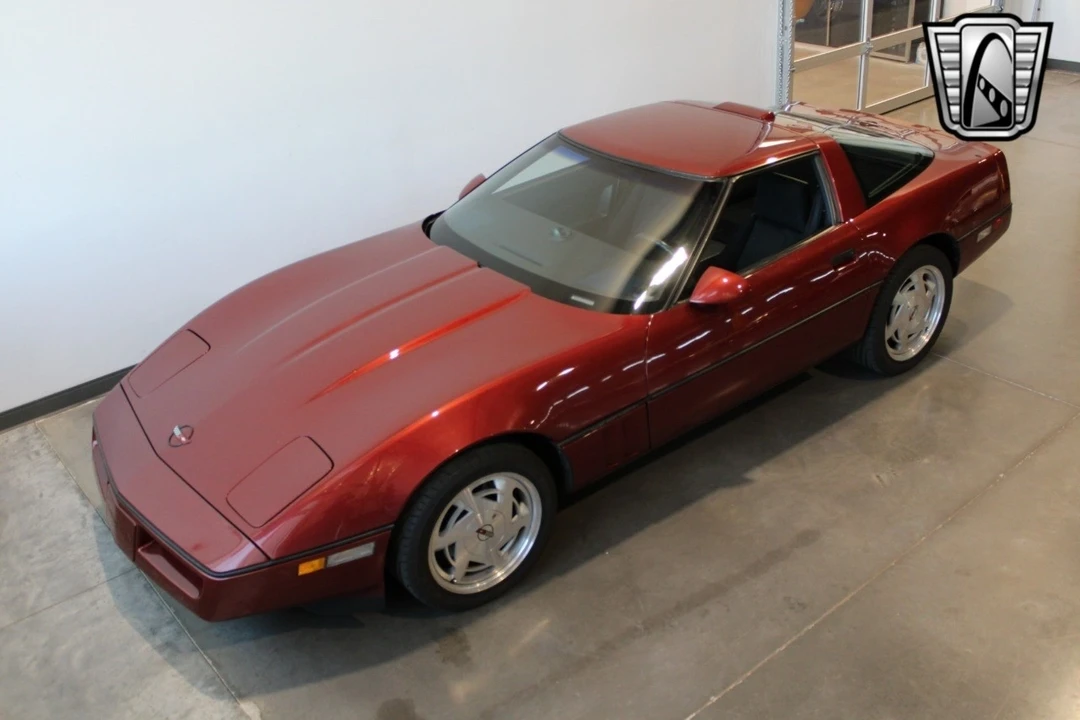 1988 Chevrolet Corvette C4 - Image 16 of 21