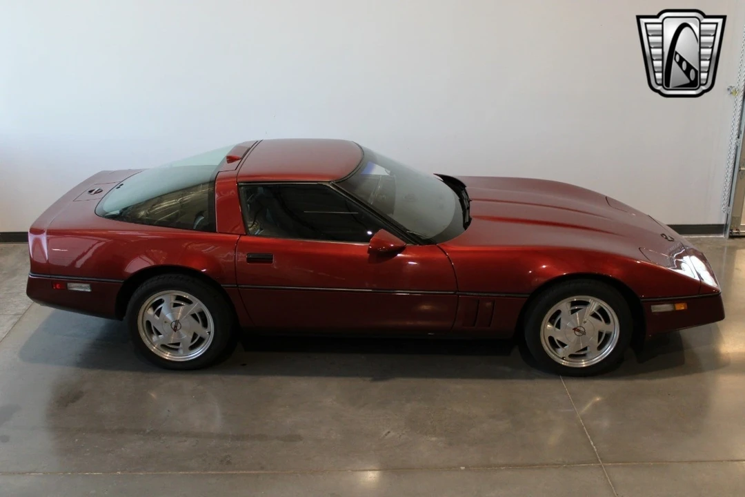 1988 Chevrolet Corvette C4 - Image 9 of 12