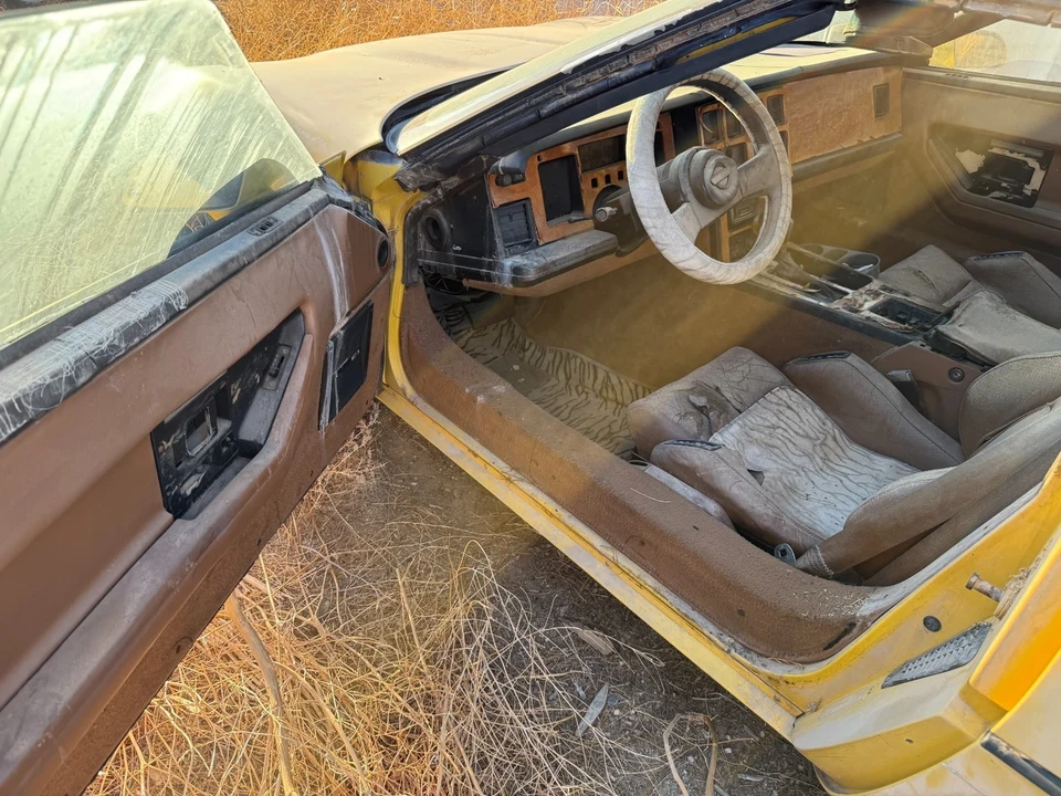 1988 Chevrolet Corvette C4 - Image 2 of 8