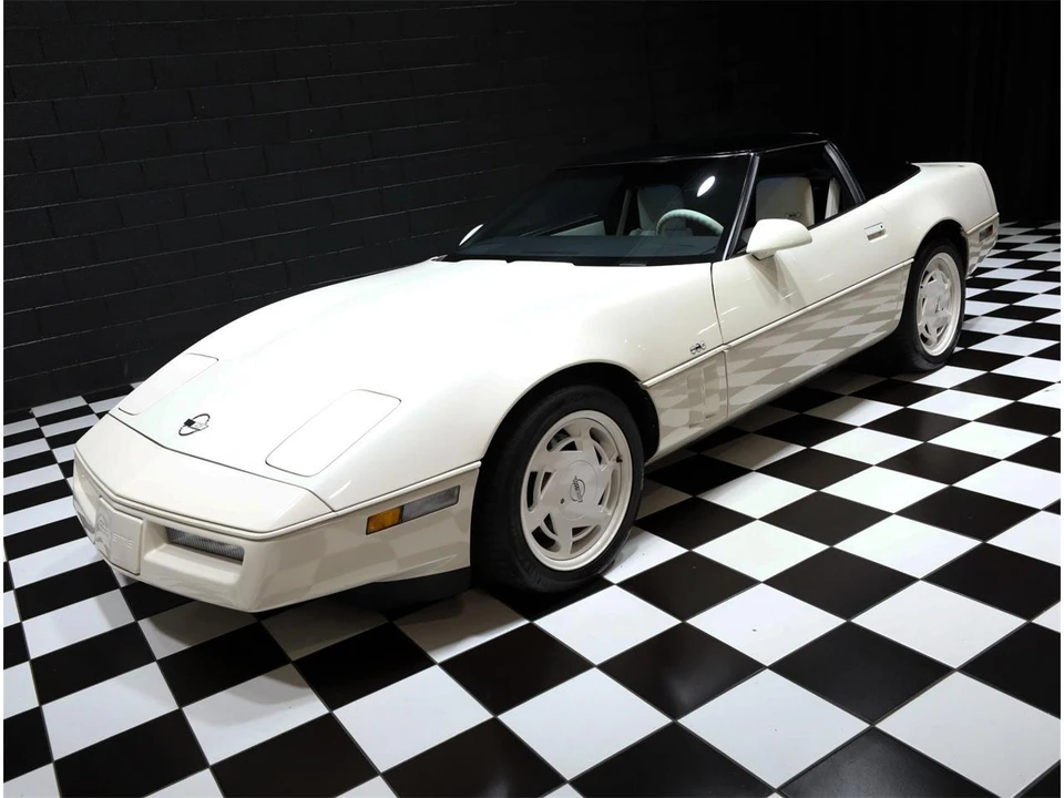 1988 Chevrolet Corvette C4 - Image 7 of 31