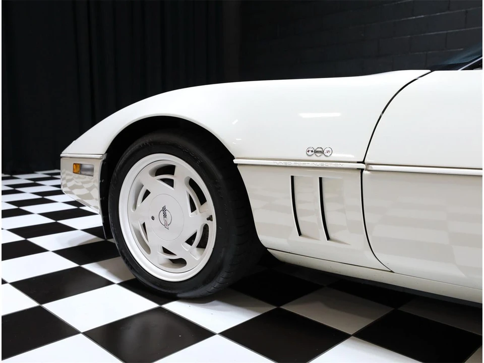 1988 Chevrolet Corvette C4 - Image 31 of 31