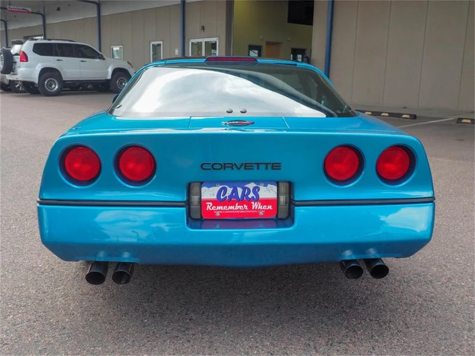 1988 Chevrolet Corvette C4 - Image 18 of 31