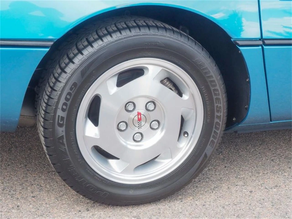 1988 Chevrolet Corvette C4 - Image 27 of 31