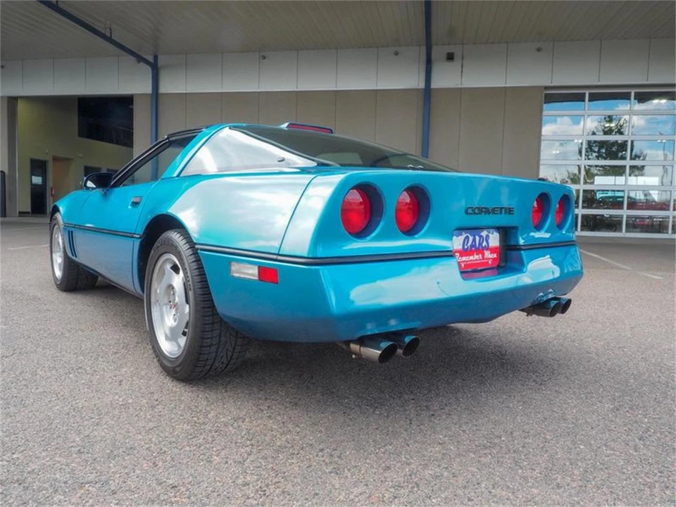 1988 Chevrolet Corvette C4 - Image 20 of 31