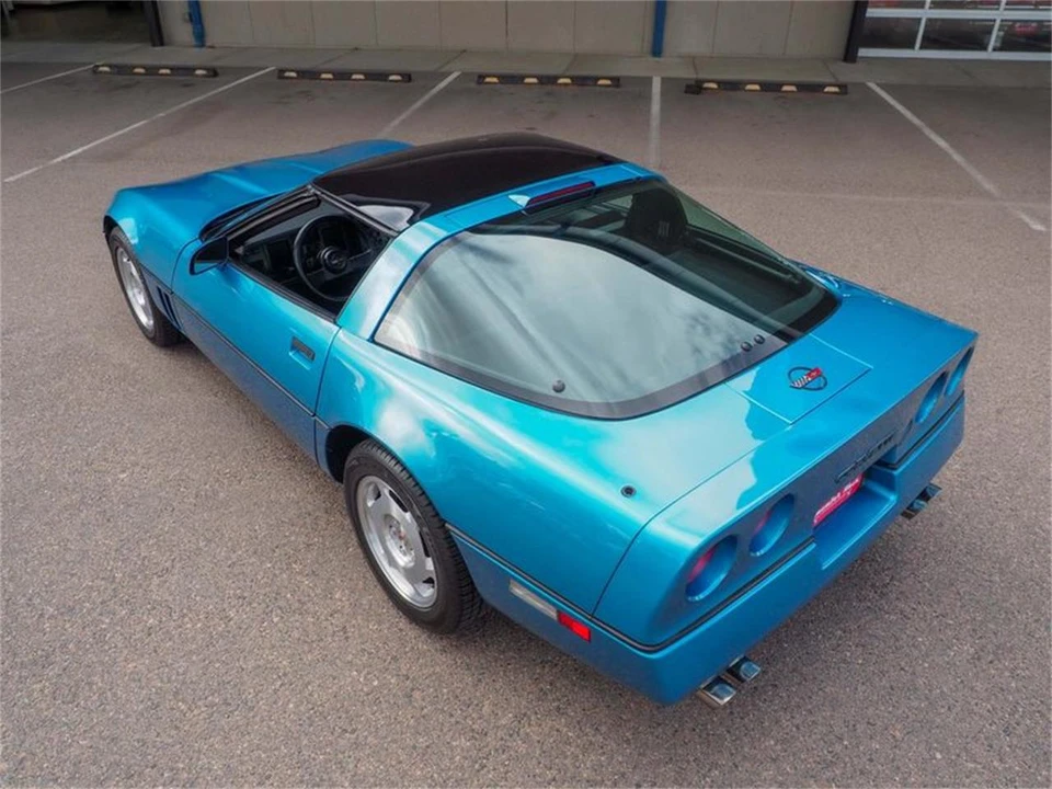 1988 Chevrolet Corvette C4 - Image 8 of 31
