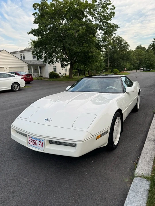 1988 Chevrolet Corvette C4 - Image 4 of 20