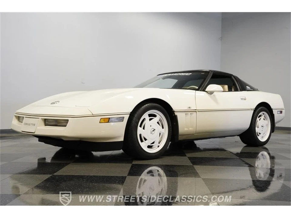 1988 Chevrolet Corvette C4 - Image 20 of 31
