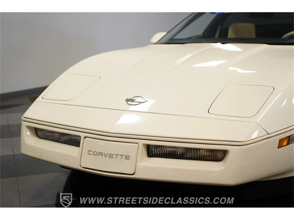 1988 Chevrolet Corvette C4 - Image 18 of 31