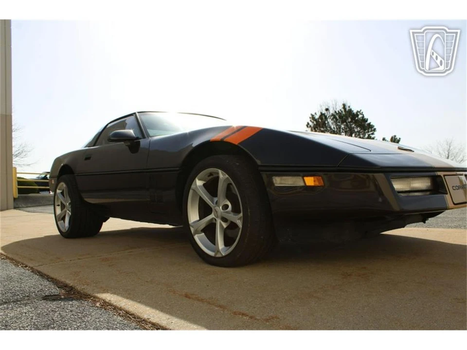 1988 Chevrolet Corvette C4 - Image 21 of 31