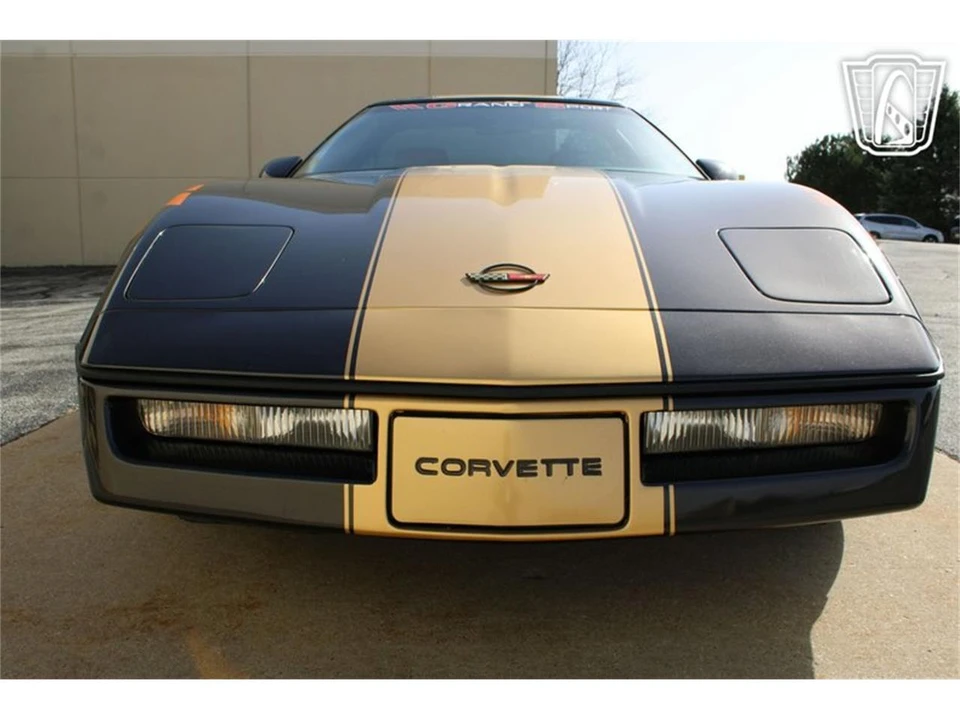 1988 Chevrolet Corvette C4 - Image 26 of 31