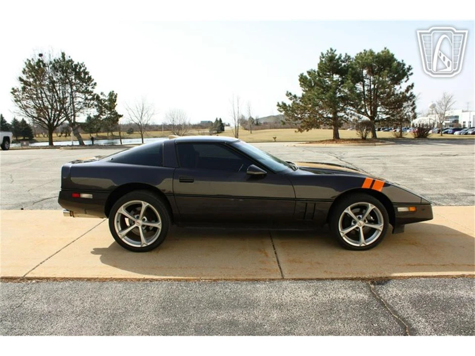 1988 Chevrolet Corvette C4 - Image 7 of 31