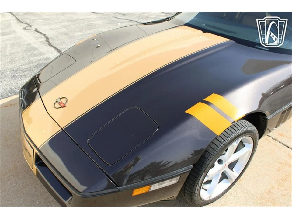 1988 Chevrolet Corvette C4 - Image 28 of 31