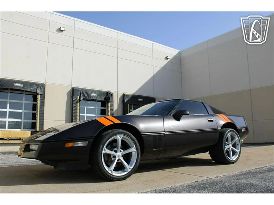 1988 Chevrolet Corvette C4 - Image 19 of 31