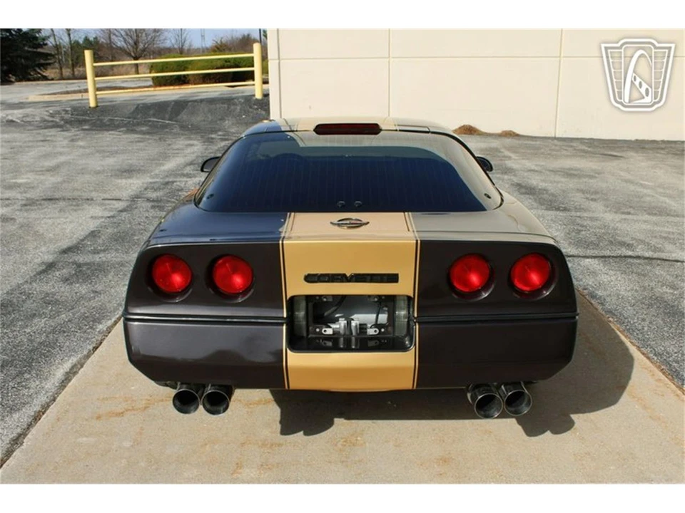 1988 Chevrolet Corvette C4 - Image 9 of 31