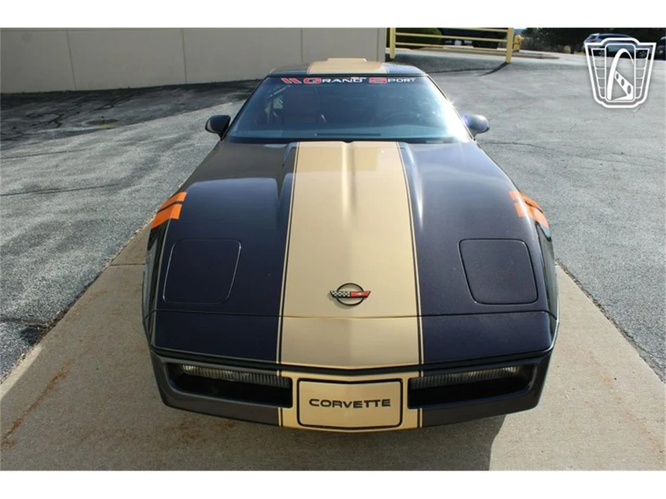 1988 Chevrolet Corvette C4 - Image 5 of 31