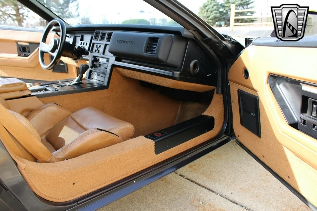 1988 Chevrolet Corvette C4 - Image 19 of 21