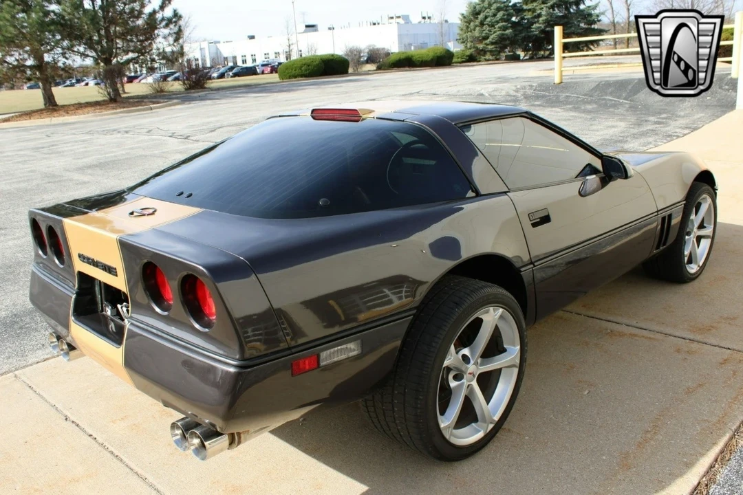 1988 Chevrolet Corvette C4 - Image 7 of 21