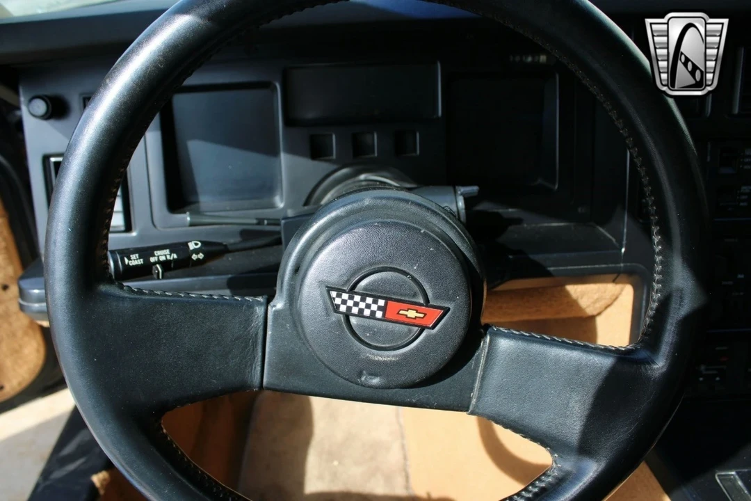 1988 Chevrolet Corvette C4 - Image 13 of 21