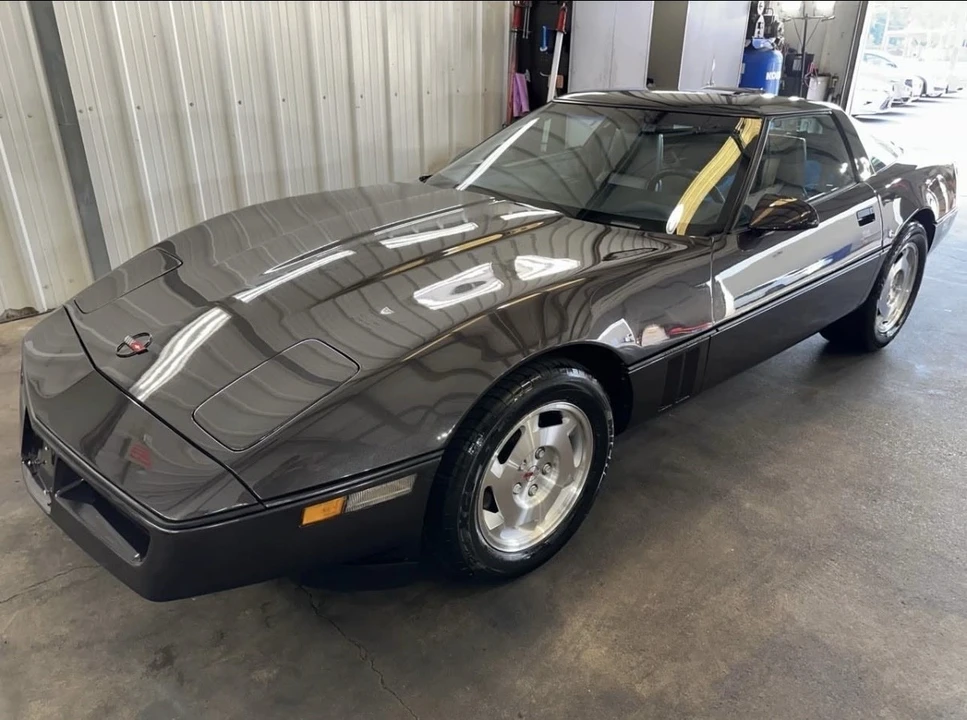 1988 Chevrolet Corvette C4 - Image 5 of 10